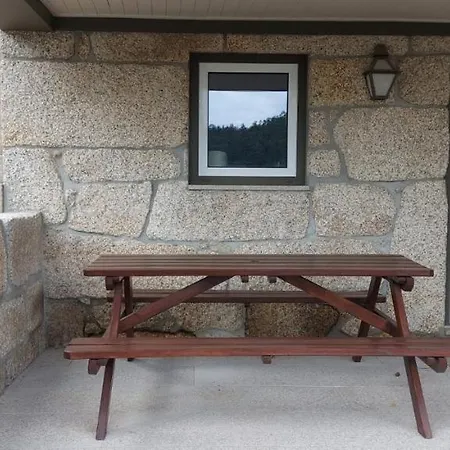 Casas Da Tapada Briteiros Casa Cortes *