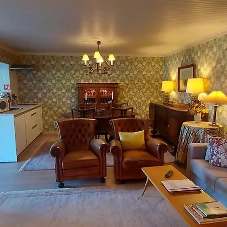 Сasa de vacaciones Casas Da Tapada Briteiros Casa Cortes *