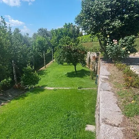 Сasa de vacaciones Casas Da Tapada Briteiros Casa Cortes *