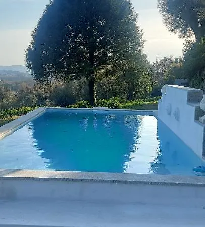 Casas Da Tapada Briteiros Casa Cortes Semesterbostad Guimarães